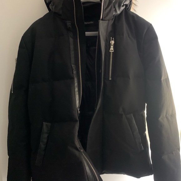 This is point zero blk jacket. Rated at -40 degrees - Picture 1 of 4